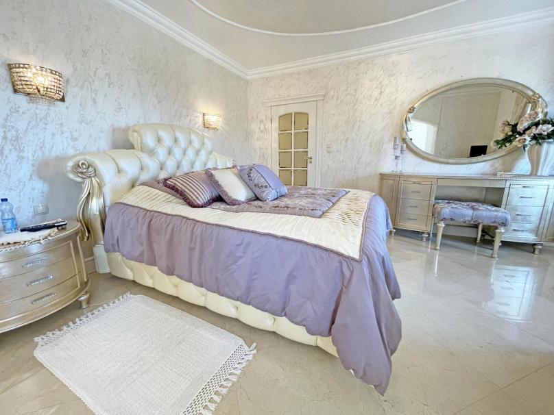 Saint Jeannet – Villa 410 ㎡ mit Swimming Pool, Tennisplatz und Meerblick