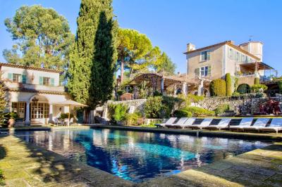  Ehemaliges Relais de Chasse François I