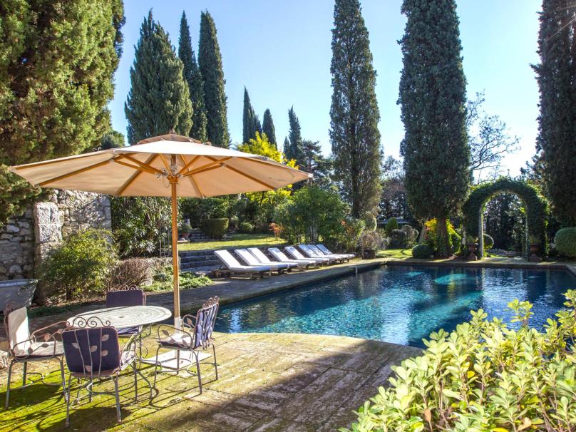  Former Relais de Chasse François I