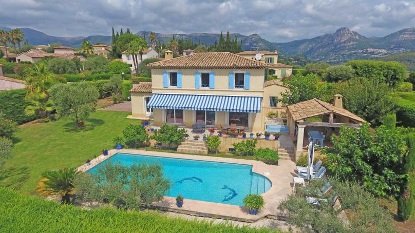 Vence – Sehr schöne Villa mit Swimming Pool