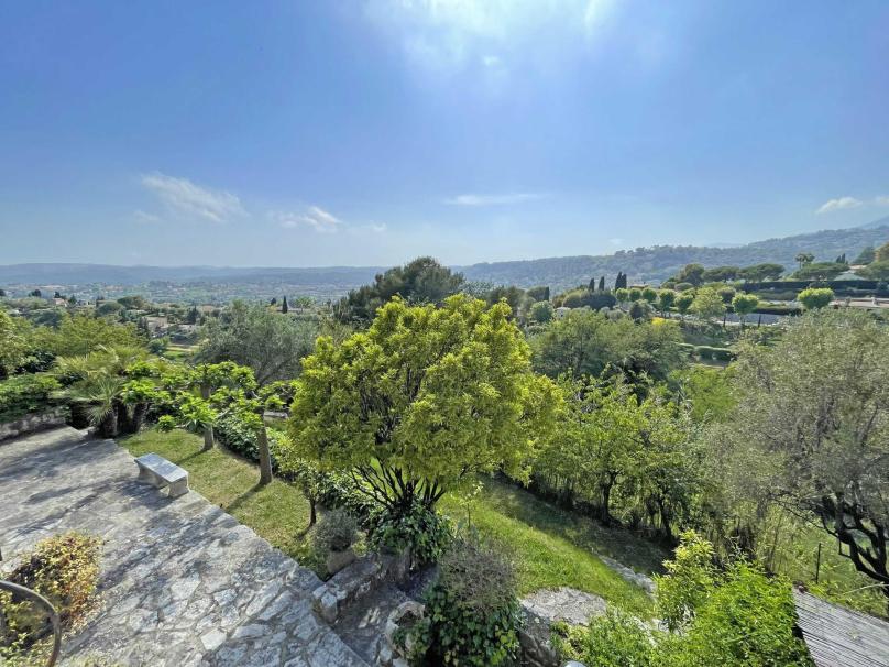 Exklusivität – Villa am Fuße der Stadtmauern von Saint Paul de Vence