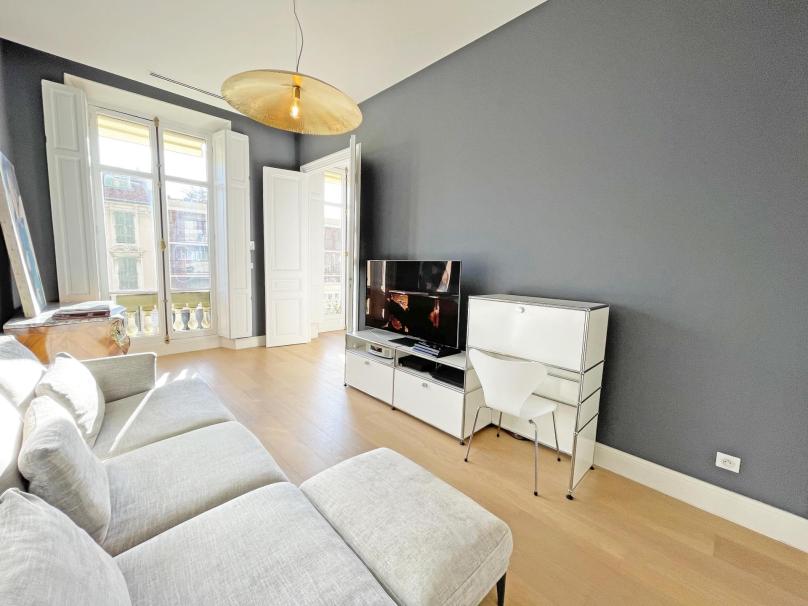 Apartment with 6 rooms of 147 ㎡ - Beautiful building