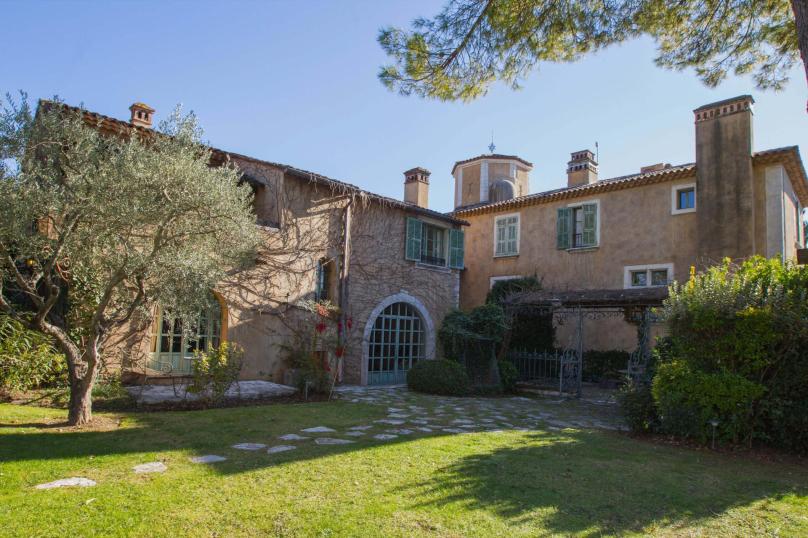  Ehemaliges Relais de Chasse François I